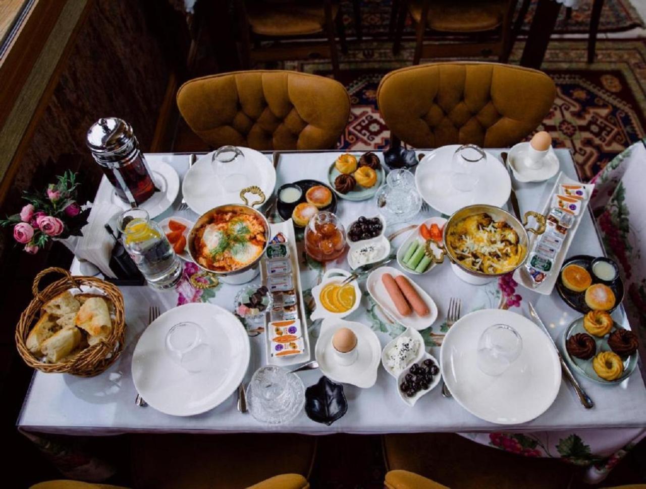 Royal Antique Boutique Hotel Baku Exteriör bild