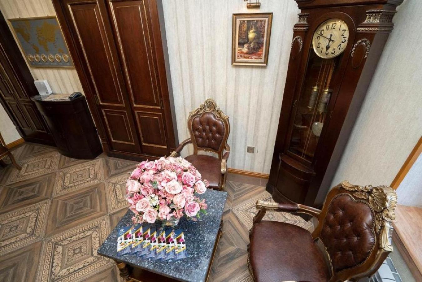 Royal Antique Boutique Hotel Baku Exteriör bild